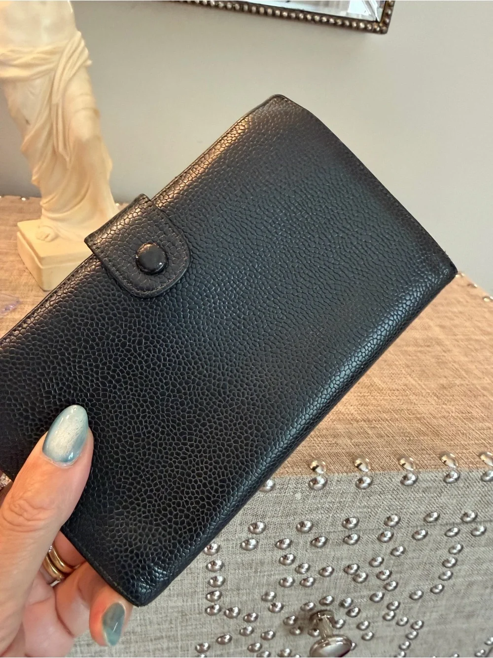 CHANEL EUC Black Quilted Caviar Leather Long Wallet with CC Motif